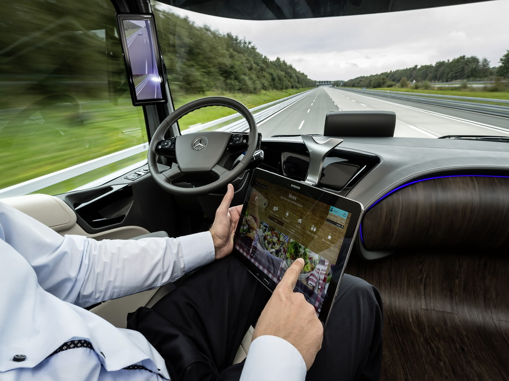 Mercedes-Benz Future Truck 