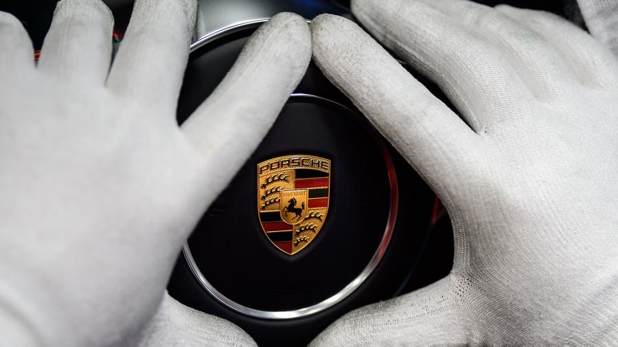 Купе Porsche Cayenne конкурент Mercedes-Benz GLE Coupe и BMW X6.